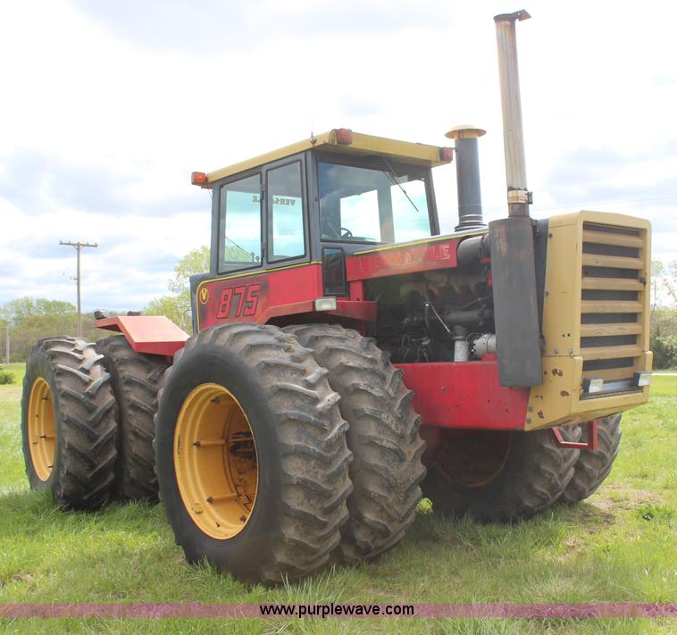 image for item H6134 1978 Versatile 875 4WD tractor