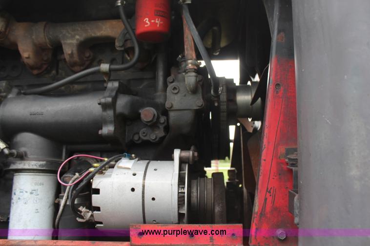 image for item H6134 1978 Versatile 875 4WD tractor