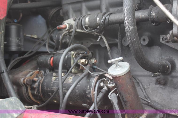 image for item H6134 1978 Versatile 875 4WD tractor