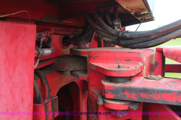 image for item H6134 1978 Versatile 875 4WD tractor