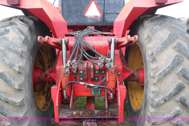 image for item H6134 1978 Versatile 875 4WD tractor