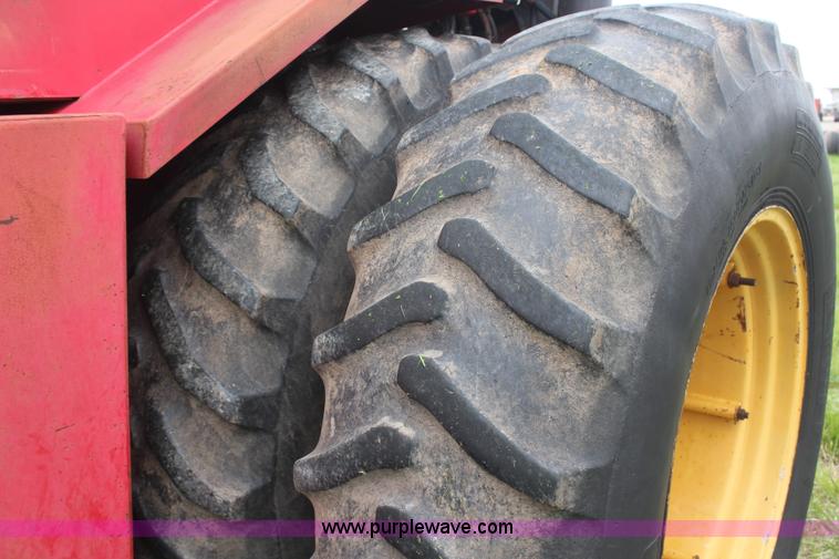 image for item H6134 1978 Versatile 875 4WD tractor