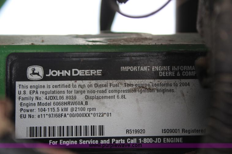 image for item H6135 2004 John Deere 7420 MFWD tractor