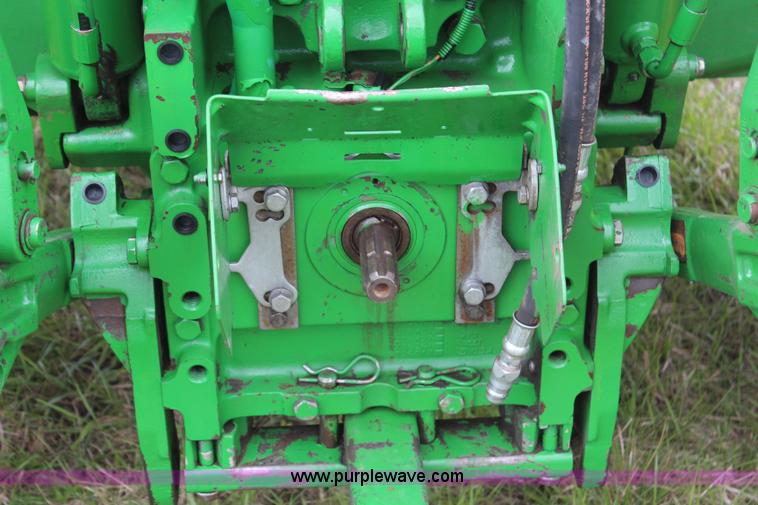 image for item H6135 2004 John Deere 7420 MFWD tractor