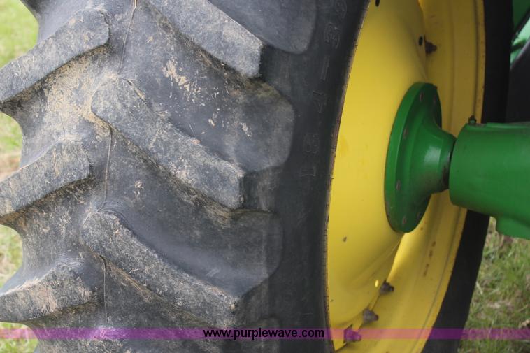 image for item H6135 2004 John Deere 7420 MFWD tractor