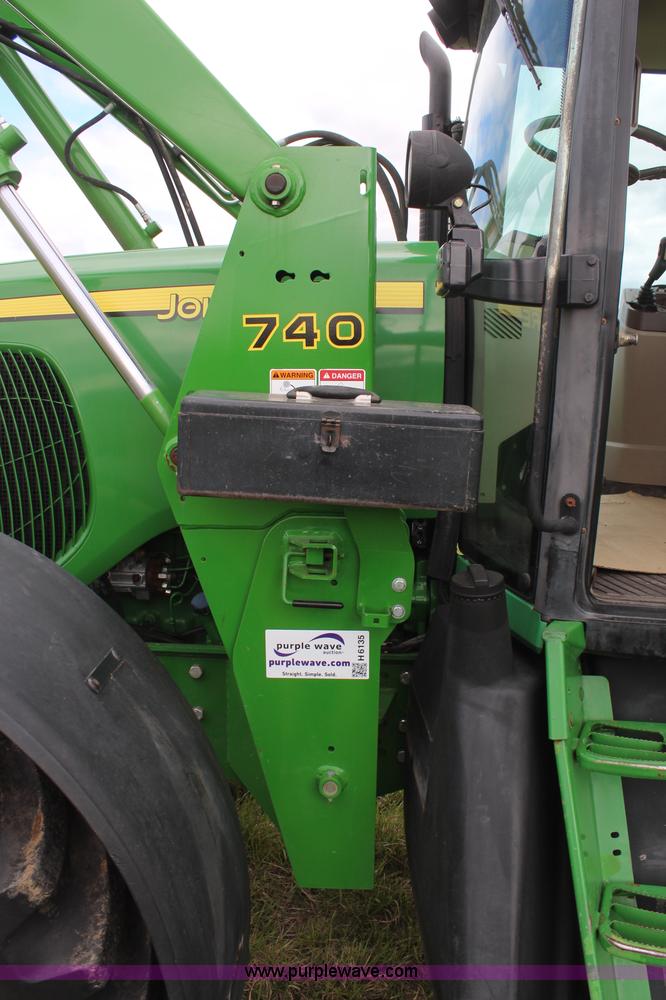 image for item H6135 2004 John Deere 7420 MFWD tractor