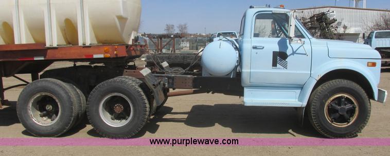 image for item I2723 1968 Chevrolet semi truck