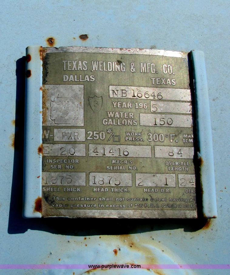 image for item I2723 1968 Chevrolet semi truck