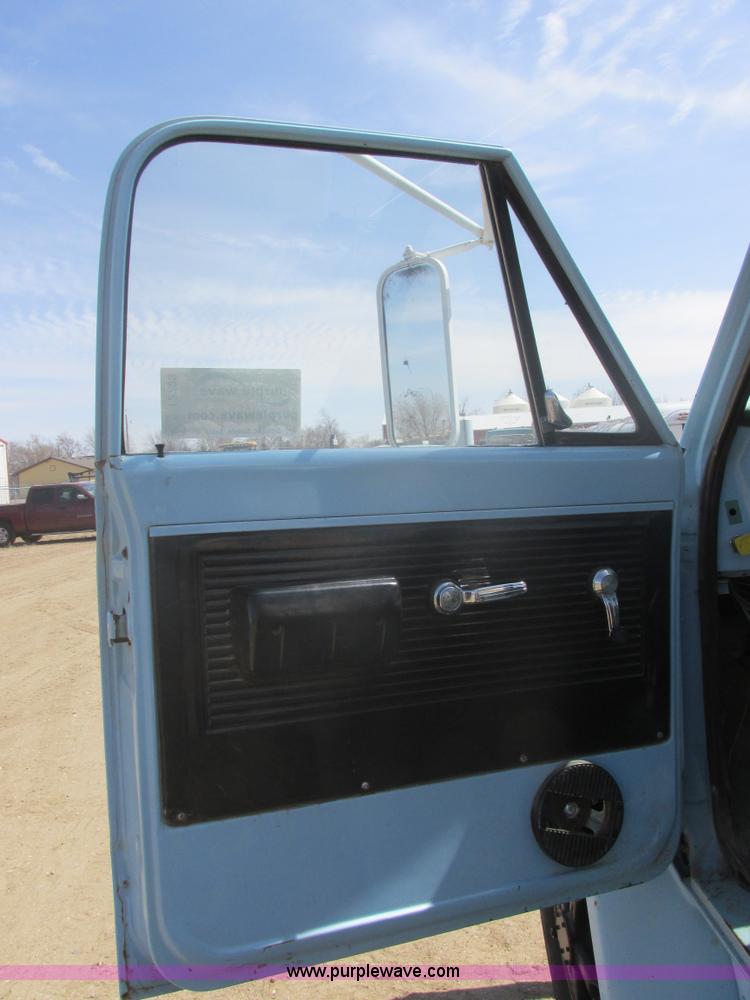 image for item I2723 1968 Chevrolet semi truck