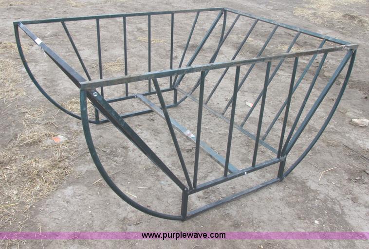 image for item I2728 (80) bale feeders