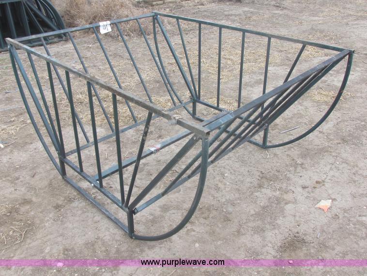 image for item I2728 (80) bale feeders