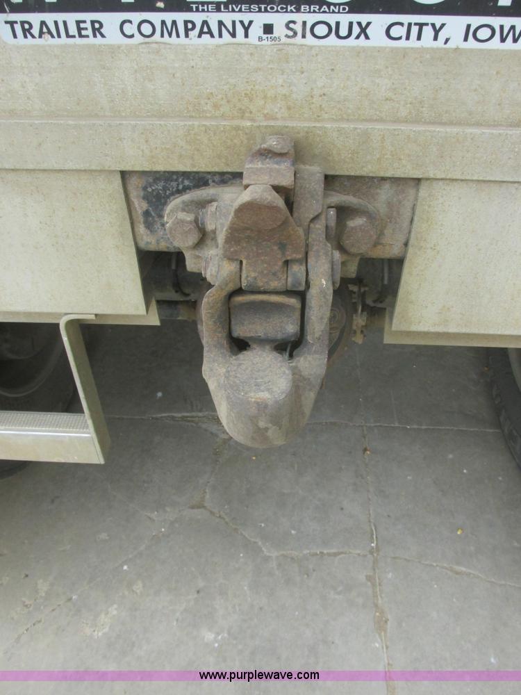 image for item I2732 2005 Wilson DWH-500 hopper bottom trailer