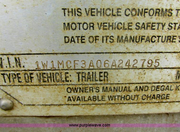 image for item I2732 2005 Wilson DWH-500 hopper bottom trailer