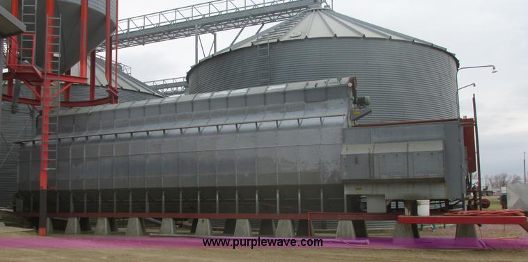image for item I2733 Superb Energy Miser SA1200C continuous flow grain dryer