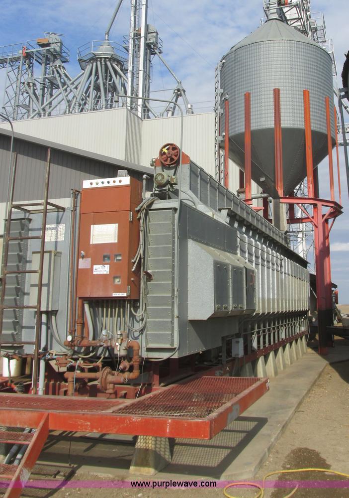 image for item I2733 Superb Energy Miser SA1200C continuous flow grain dryer