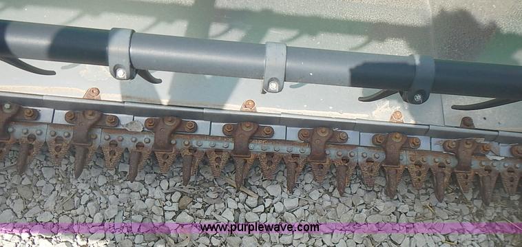 image for item I3679 2006 John Deere 635F Hydraflex platform head