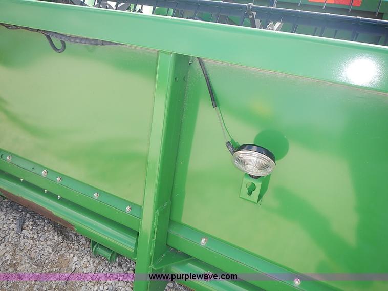 image for item I3679 2006 John Deere 635F Hydraflex platform head