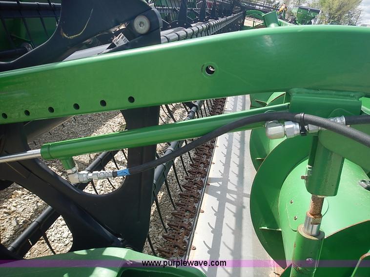 image for item I3679 2006 John Deere 635F Hydraflex platform head