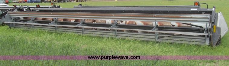 image for item I7033 2005 Gleaner 7000-30 rigid platform head