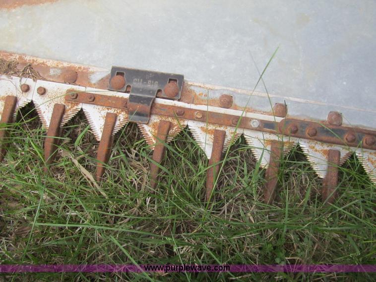 image for item I7033 2005 Gleaner 7000-30 rigid platform head