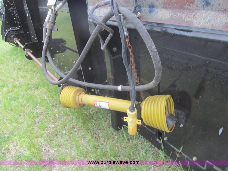 image for item I7033 2005 Gleaner 7000-30 rigid platform head