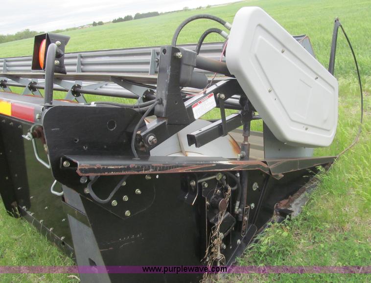 image for item I7033 2005 Gleaner 7000-30 rigid platform head