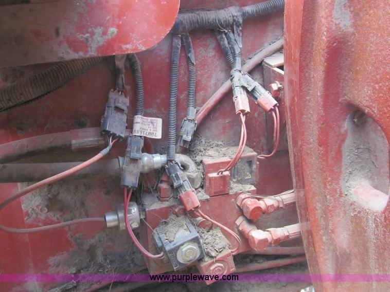 image for item I7037 2002 Hesston 4790 large square baler