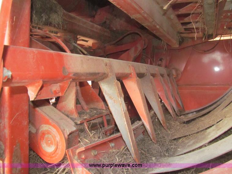 image for item I7037 2002 Hesston 4790 large square baler