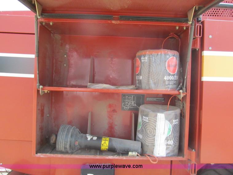 image for item I7037 2002 Hesston 4790 large square baler