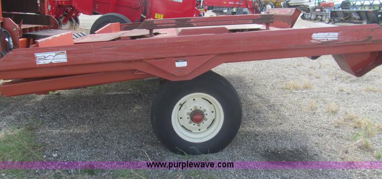 image for item I7037 2002 Hesston 4790 large square baler