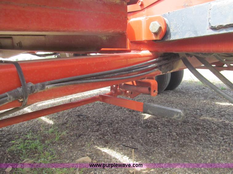 image for item I7037 2002 Hesston 4790 large square baler