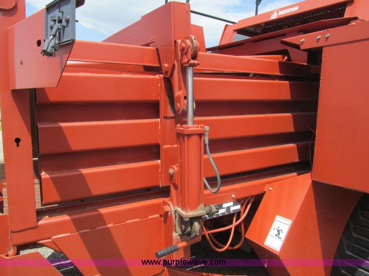 image for item I7037 2002 Hesston 4790 large square baler