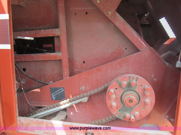 image for item I7037 2002 Hesston 4790 large square baler