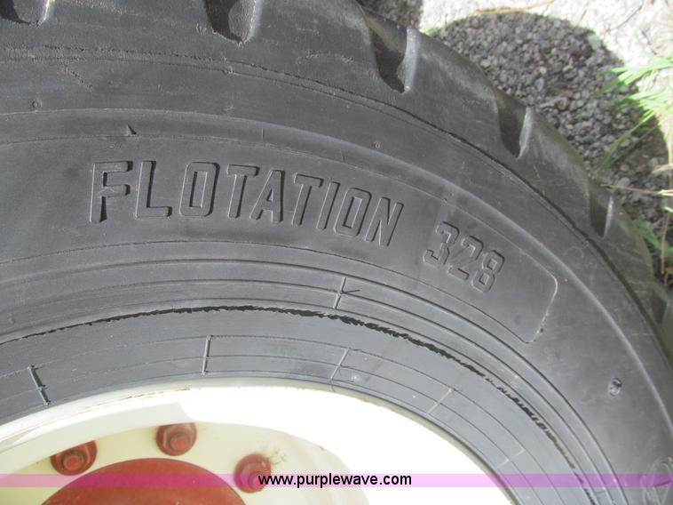 image for item I7037 2002 Hesston 4790 large square baler