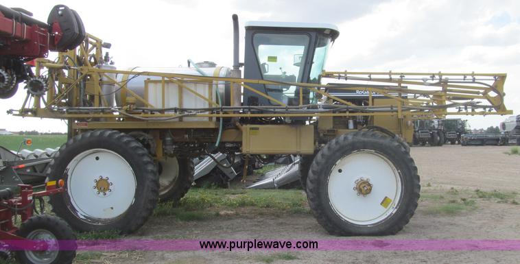 image for item I7038 1995 Ag-Chem RoGator 854 self-propelled sprayer