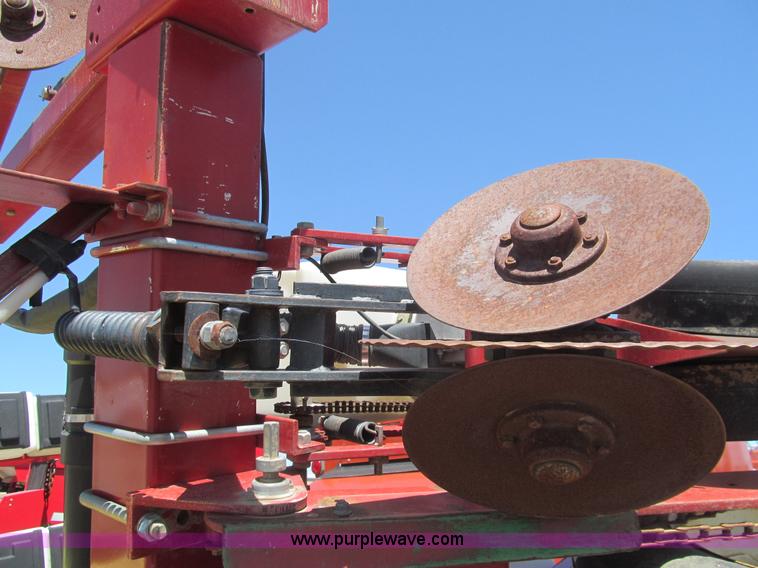 image for item I7075 AGCO White 6100 planter