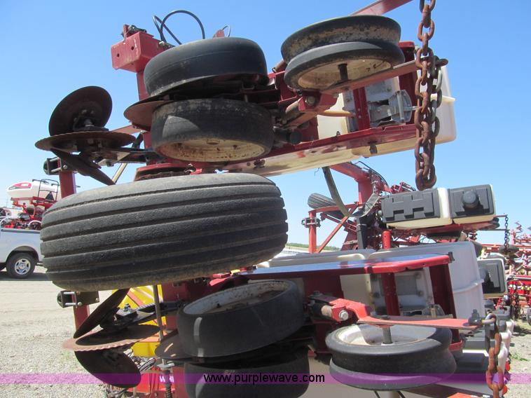 image for item I7075 AGCO White 6100 planter