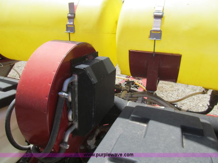 image for item I7075 AGCO White 6100 planter