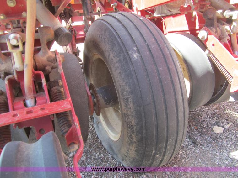 image for item I7075 AGCO White 6100 planter