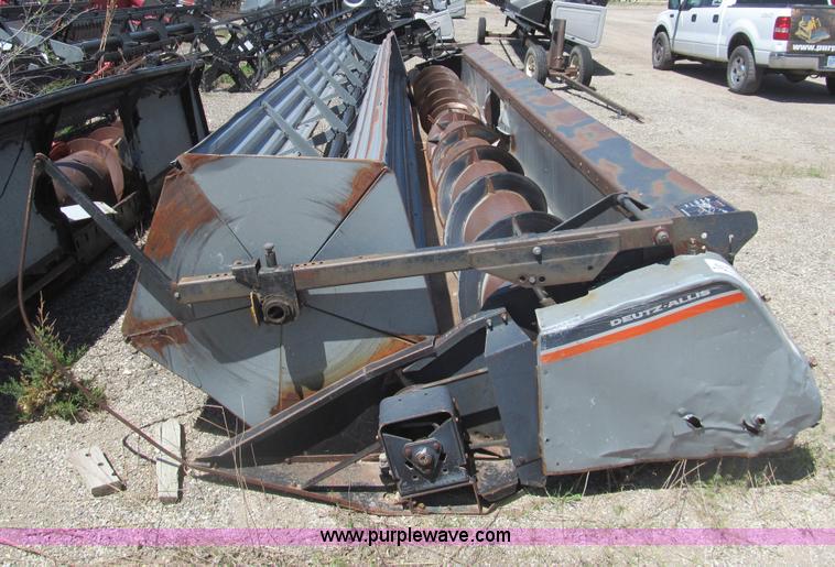 image for item I7076 Gleaner 327 rigid head