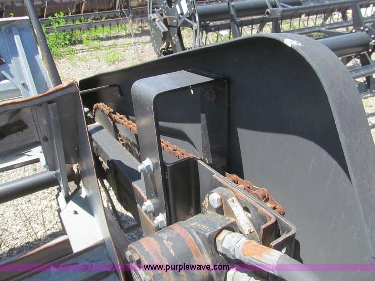 image for item I7076 Gleaner 327 rigid head