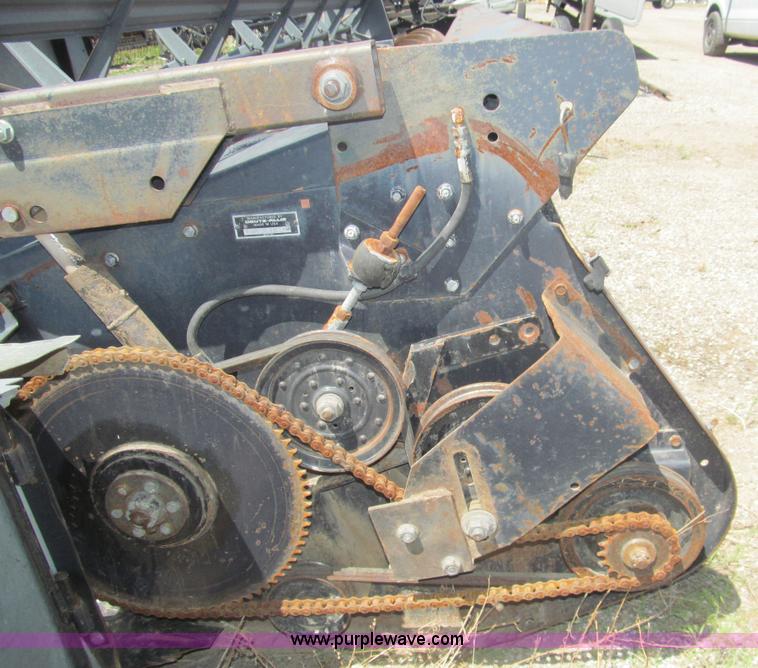 image for item I7076 Gleaner 327 rigid head