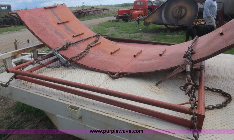 image for item I9345 Palco sheep/hog sorting tub and alley