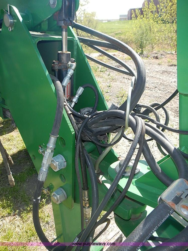 image for item J3248 2007 Great Plains YP1625-32TR twin row planter