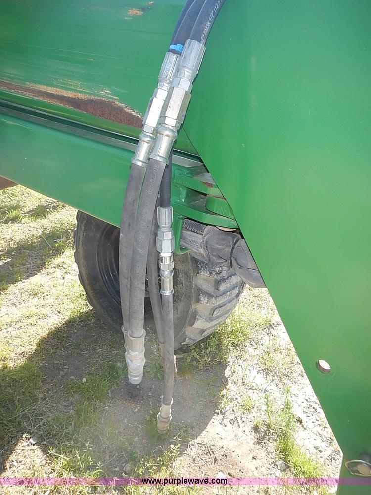 image for item J3248 2007 Great Plains YP1625-32TR twin row planter