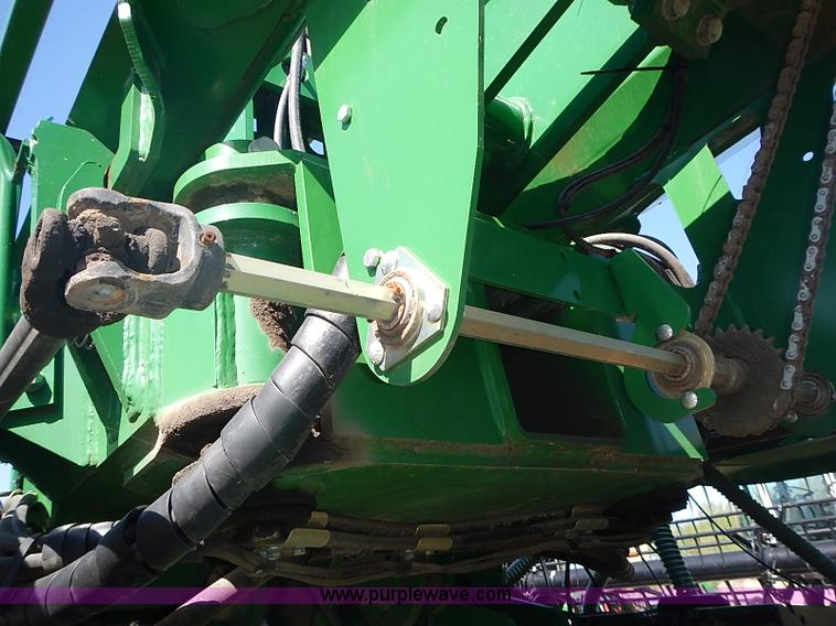 image for item J3248 2007 Great Plains YP1625-32TR twin row planter