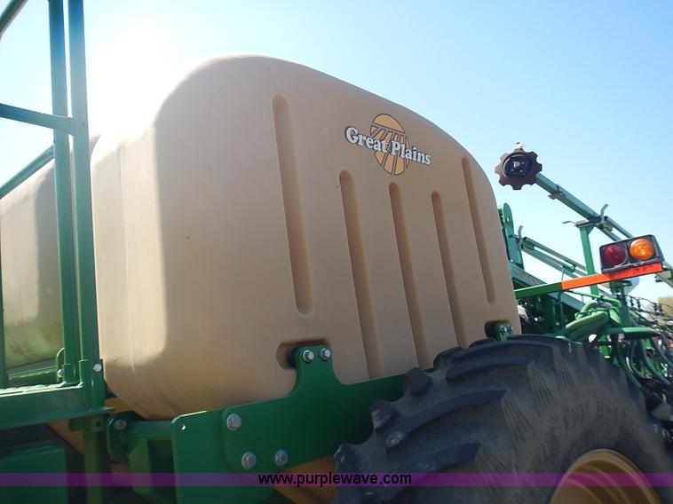 image for item J3248 2007 Great Plains YP1625-32TR twin row planter