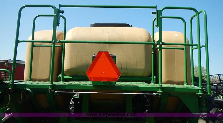 image for item J3248 2007 Great Plains YP1625-32TR twin row planter