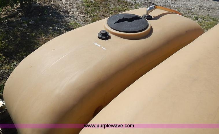 image for item J3248 2007 Great Plains YP1625-32TR twin row planter