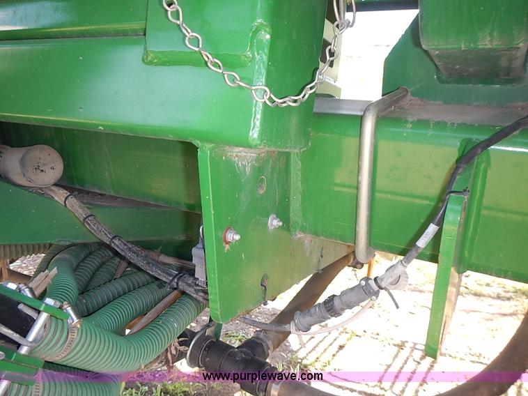 image for item J3248 2007 Great Plains YP1625-32TR twin row planter